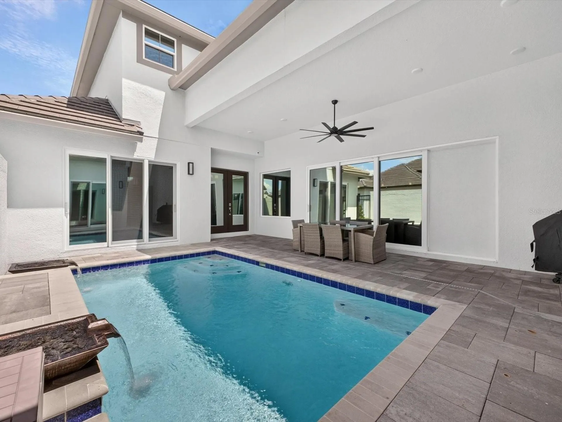 196 Hampton Loop Davenport FL 33837