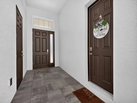 196 Hampton Loop Davenport FL 33837