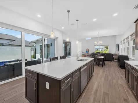 196 Hampton Loop Davenport FL 33837
