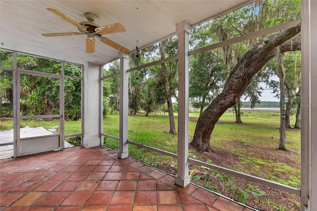 104 Long Pond Way Hawthorne FL 32640