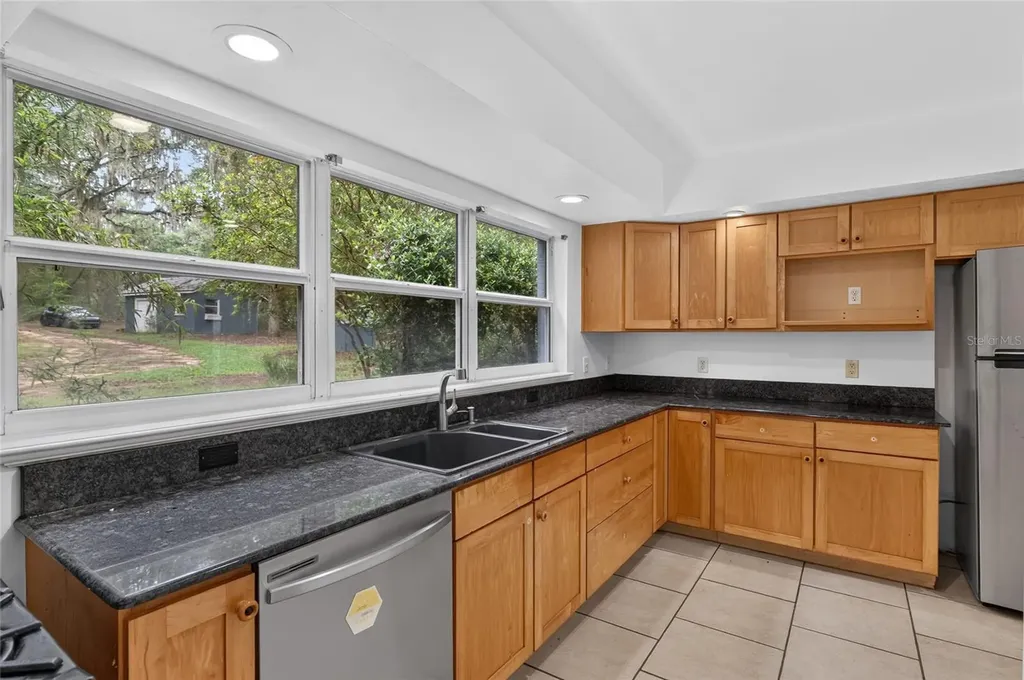 104 Long Pond Way Hawthorne FL 32640