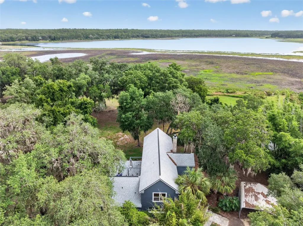 104 Long Pond Way Hawthorne FL 32640