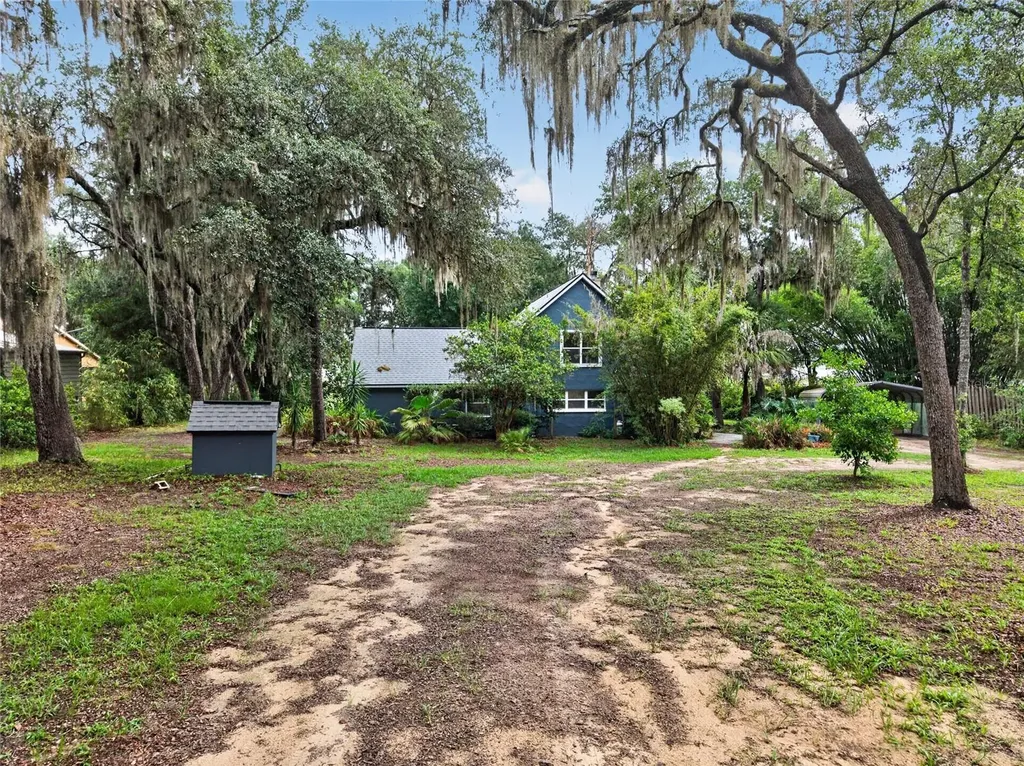 104 Long Pond Way Hawthorne FL 32640