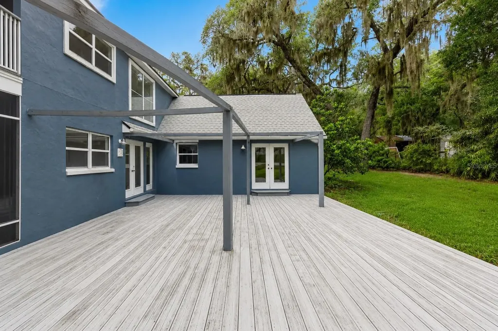 104 Long Pond Way Hawthorne FL 32640