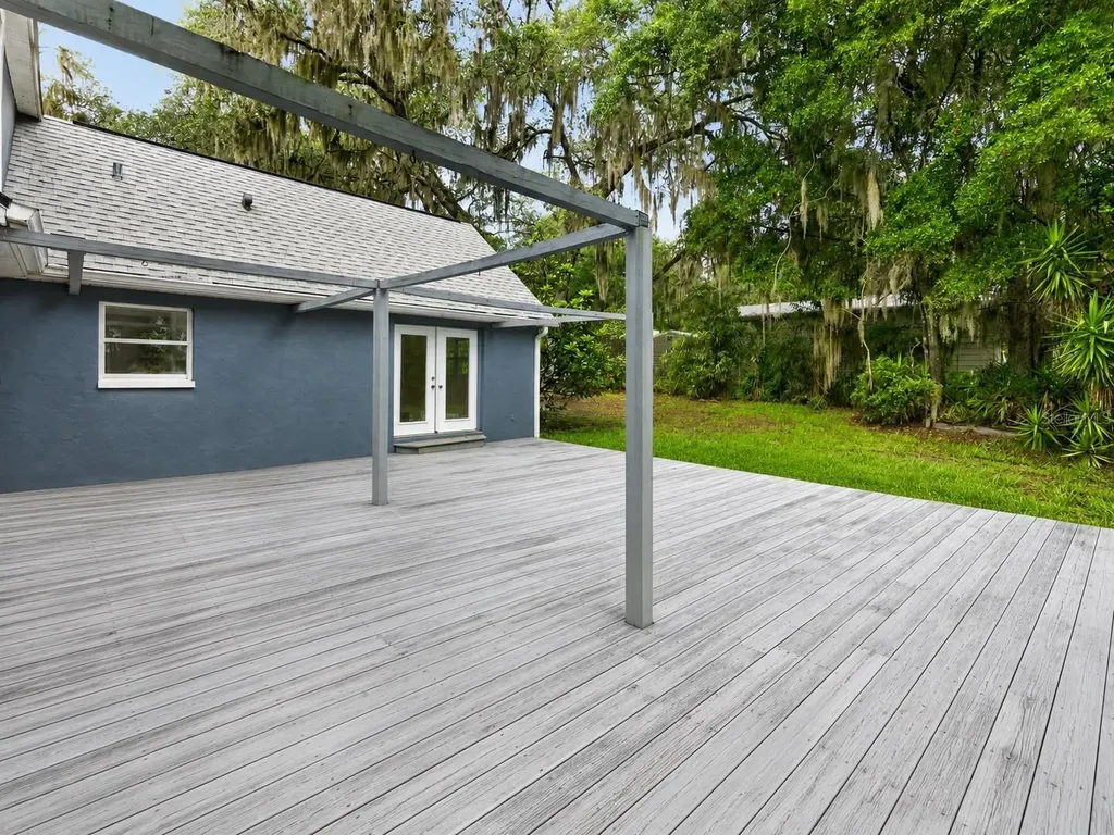 104 Long Pond Way Hawthorne FL 32640
