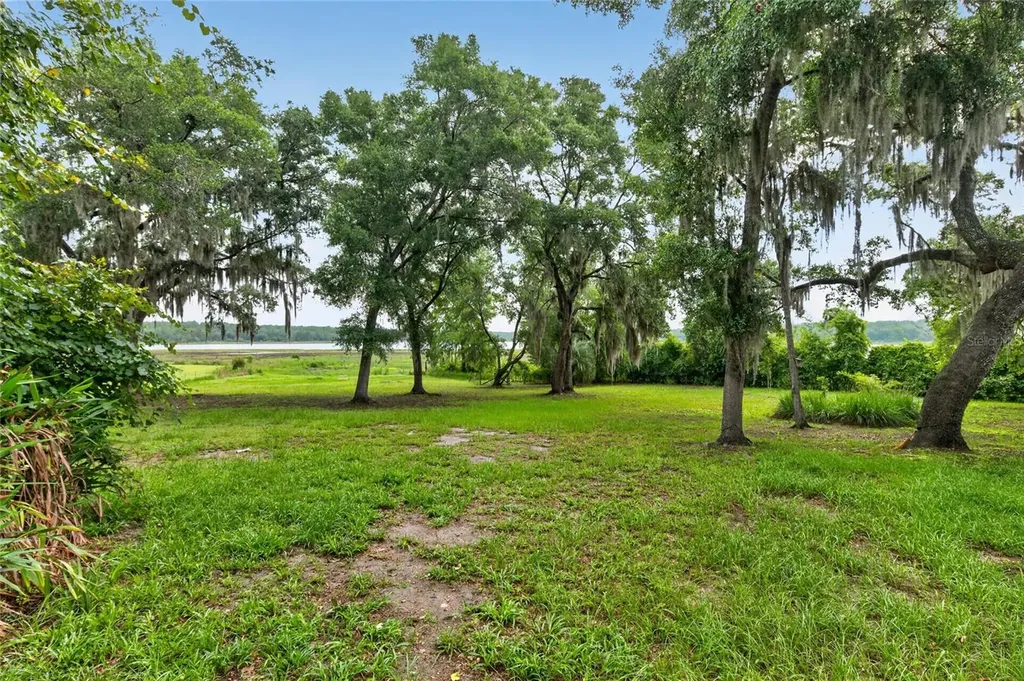 104 Long Pond Way Hawthorne FL 32640