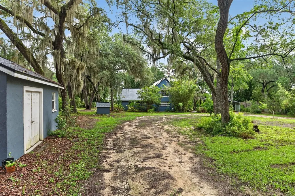 104 Long Pond Way Hawthorne FL 32640