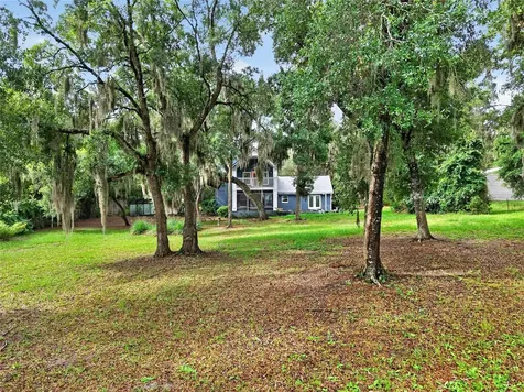 104 Long Pond Way Hawthorne FL 32640
