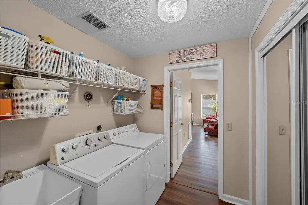 6323 Silver Lakes Drive E Lakeland FL 33810