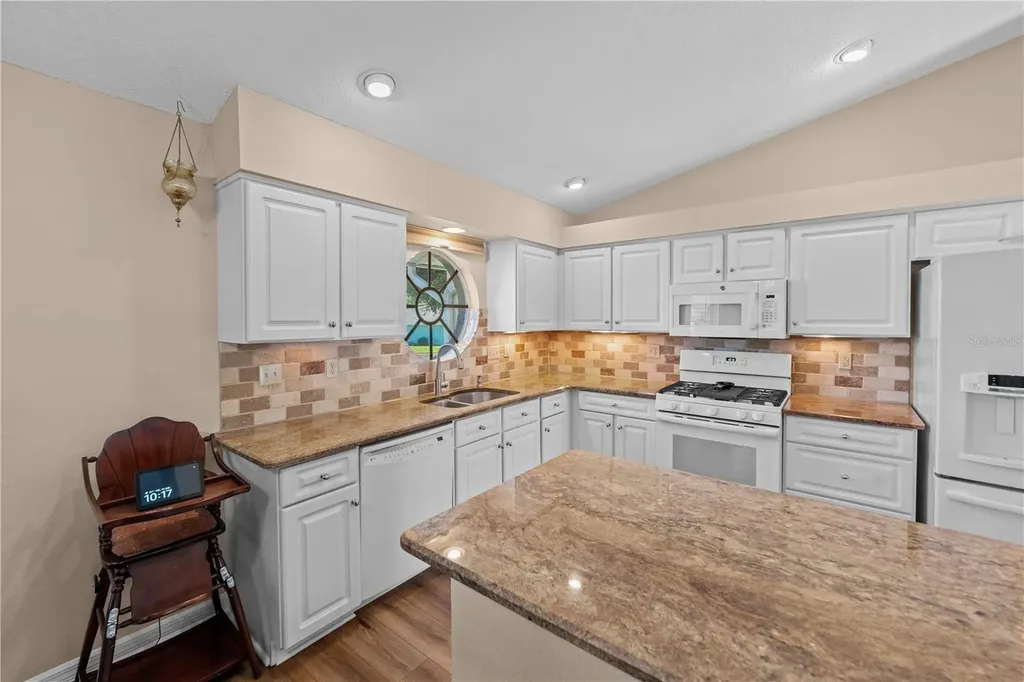 6323 Silver Lakes Drive E Lakeland FL 33810