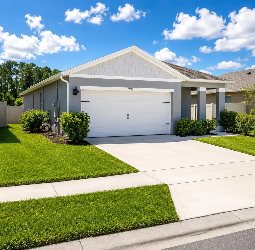 2733 Reddish Egret Bend Harmony FL 34773