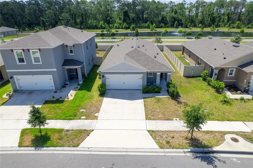 2733 Reddish Egret Bend Harmony FL 34773