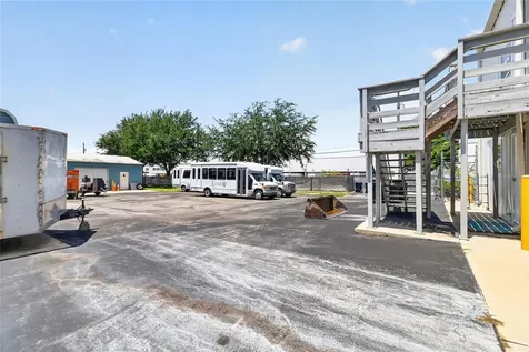 513 Ariana Avenue Auburndale FL 33823