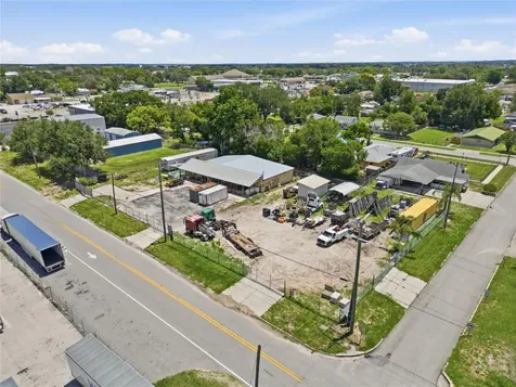 513 Ariana Avenue Auburndale FL 33823