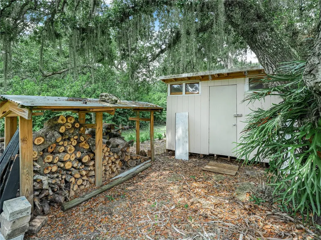 565 Landing Road Kenansville FL 34739