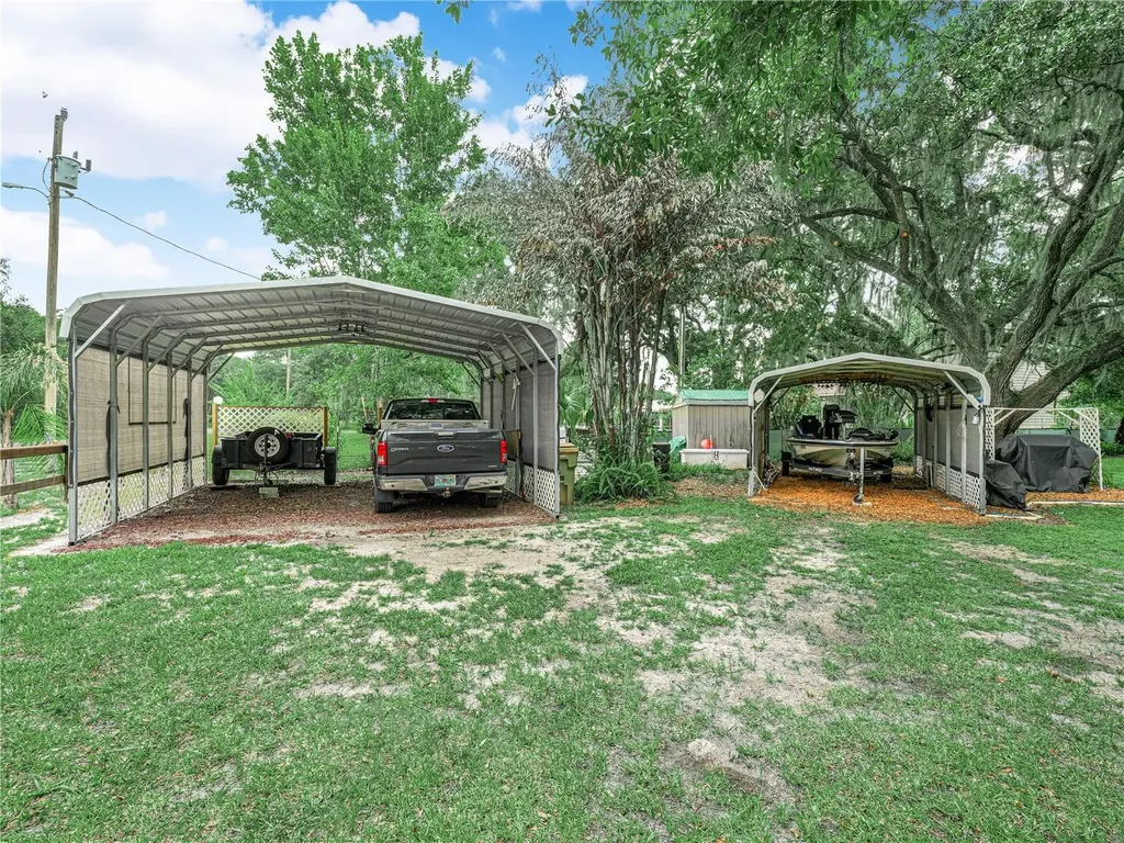 565 Landing Road Kenansville FL 34739