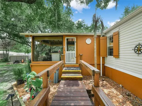565 Landing Road Kenansville FL 34739