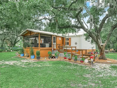 565 Landing Road Kenansville FL 34739