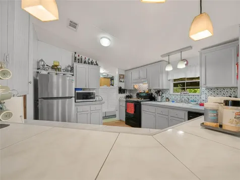 565 Landing Road Kenansville FL 34739