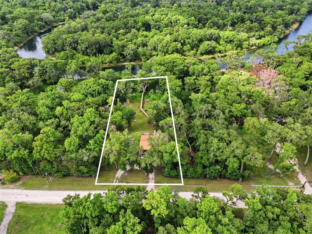 470 SW Santa Fe Drive Fort White FL 32038