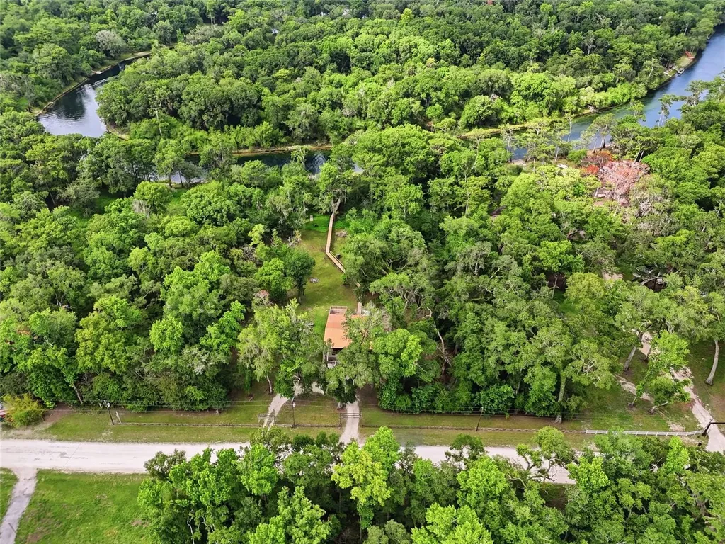 470 SW Santa Fe Drive Fort White FL 32038