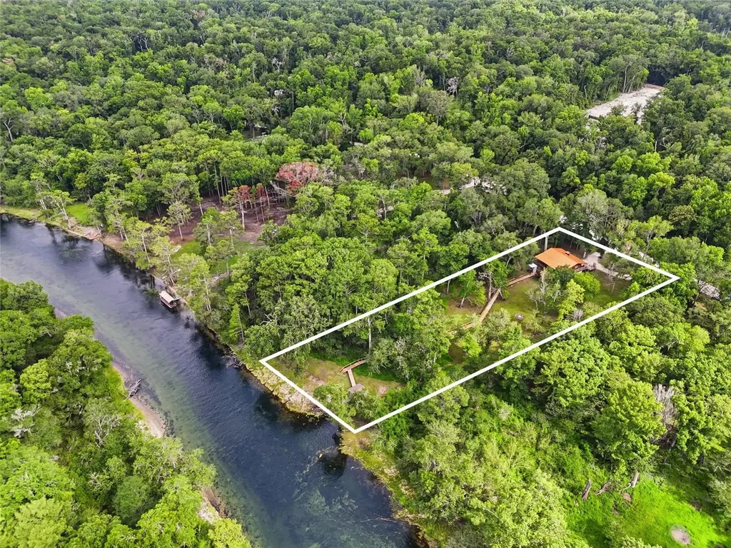 470 SW Santa Fe Drive Fort White FL 32038