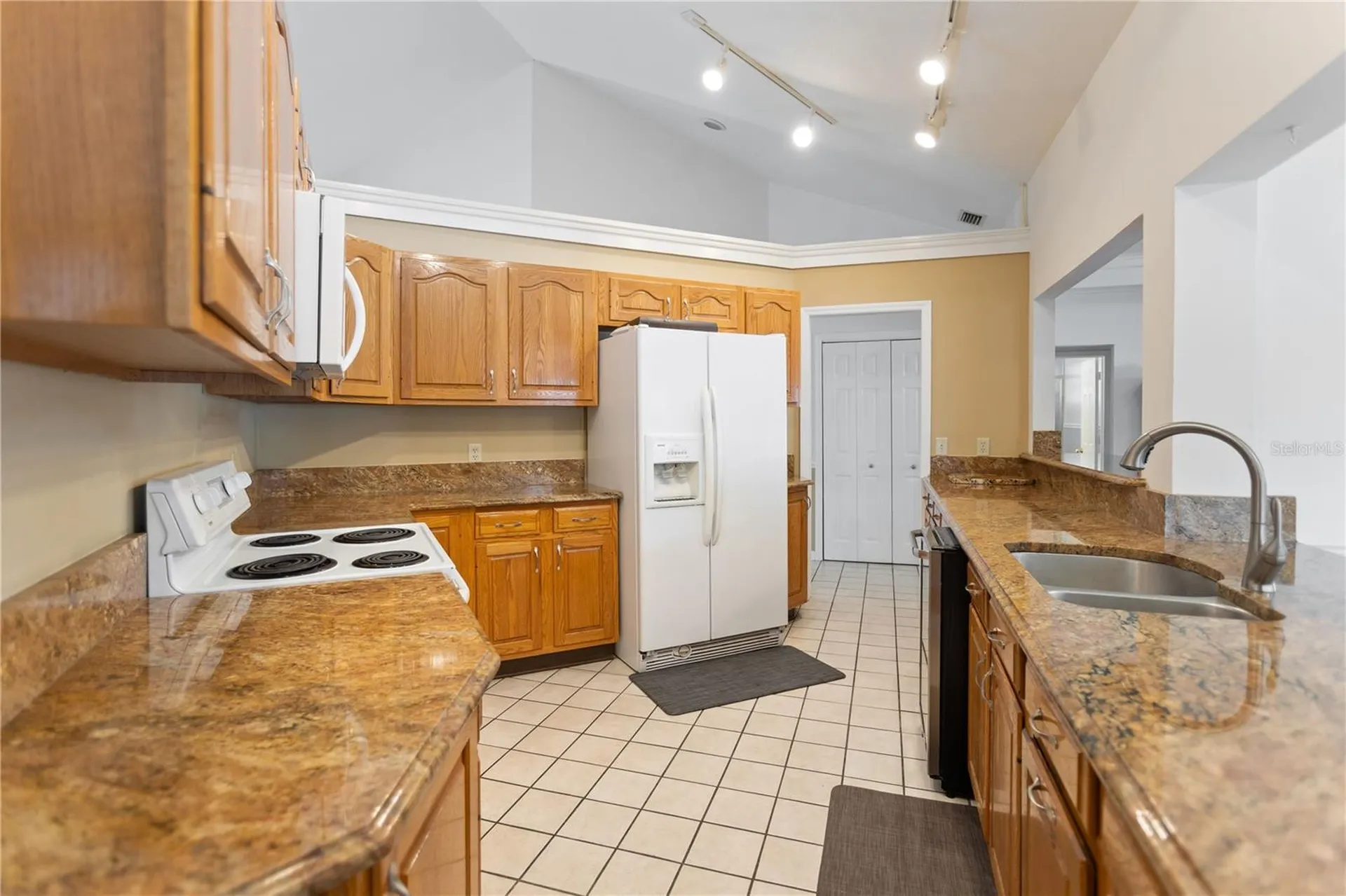 1516 Teakwood Drive Plant City FL 33563
