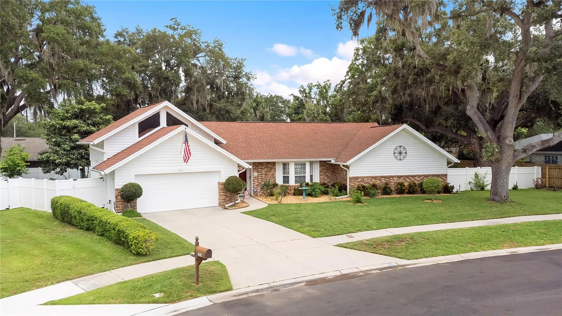1516 Teakwood Drive Plant City FL 33563