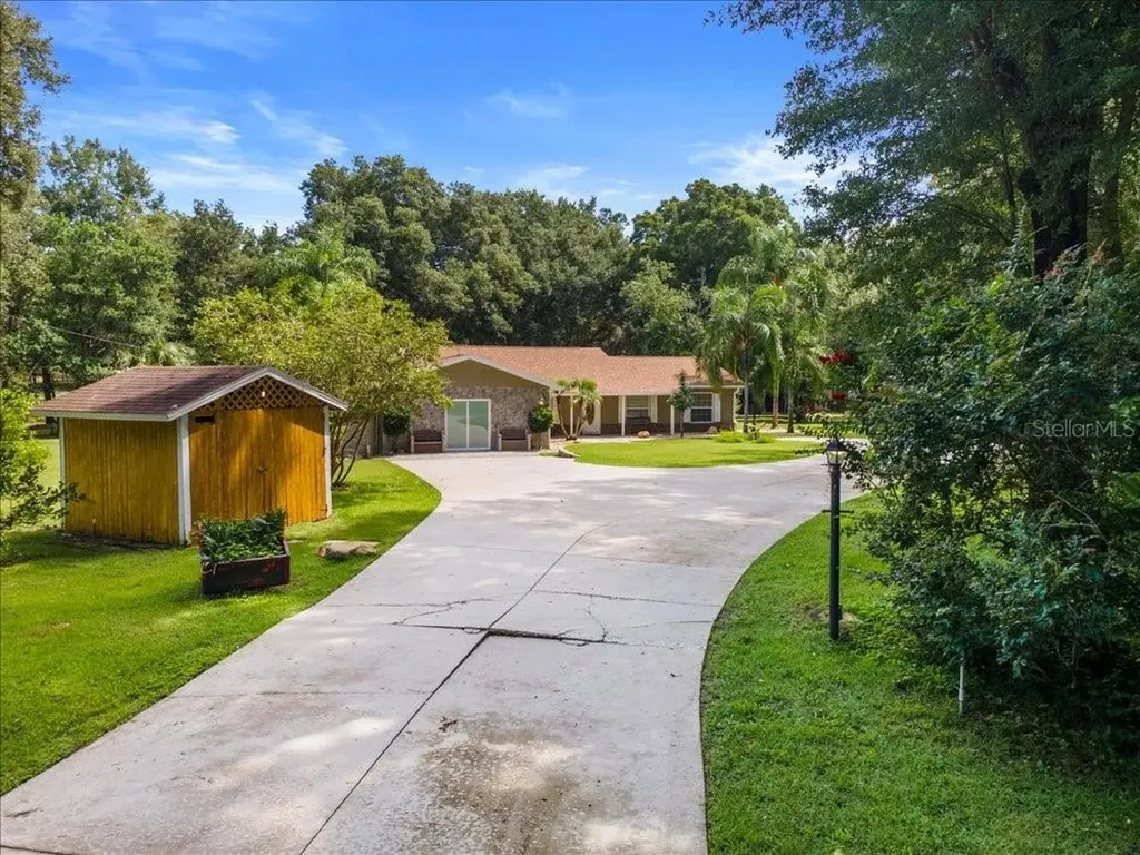 2619 W Ponkan Road Apopka FL 32712