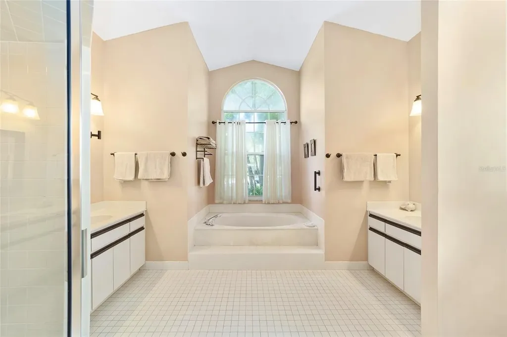 19800 SW 95th Street Dunnellon FL 34432