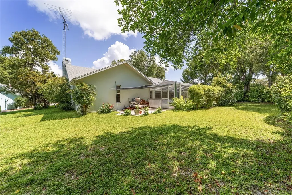 19800 SW 95th Street Dunnellon FL 34432