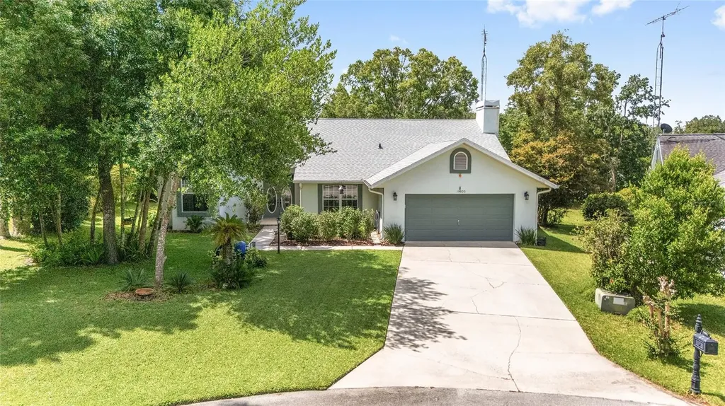 19800 SW 95th Street Dunnellon FL 34432