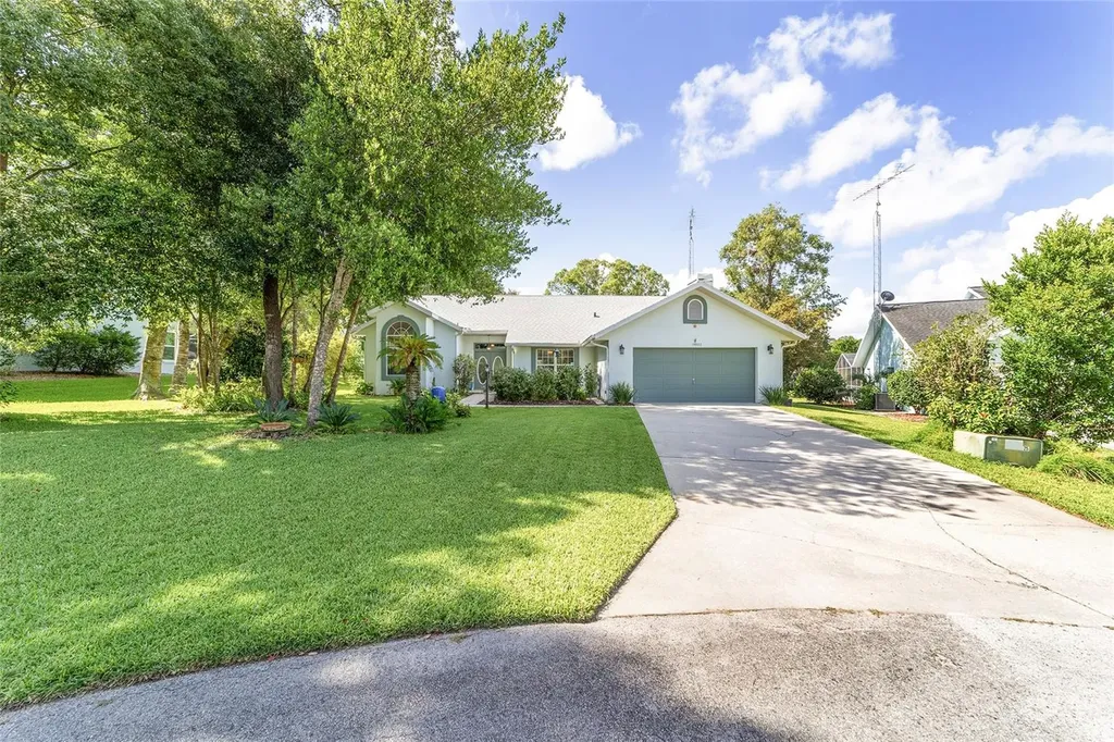 19800 SW 95th Street Dunnellon FL 34432