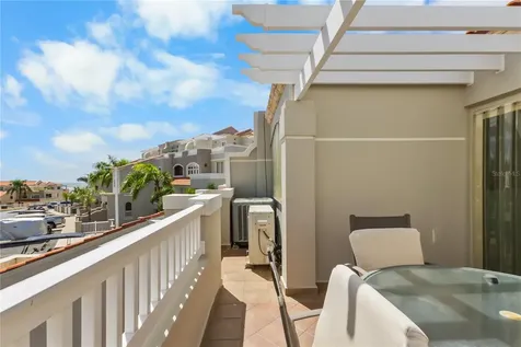 285 Palmas Inn Way Corner SE Humacao PR 00791