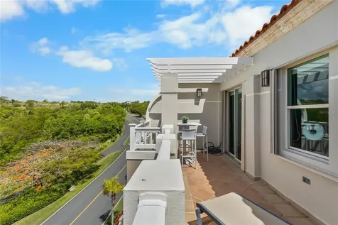 285 Palmas Inn Way Corner SE Humacao PR 00791