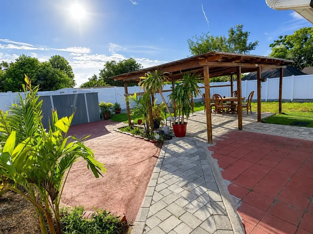 9015 Prosperity Lane Port Richey FL 34668
