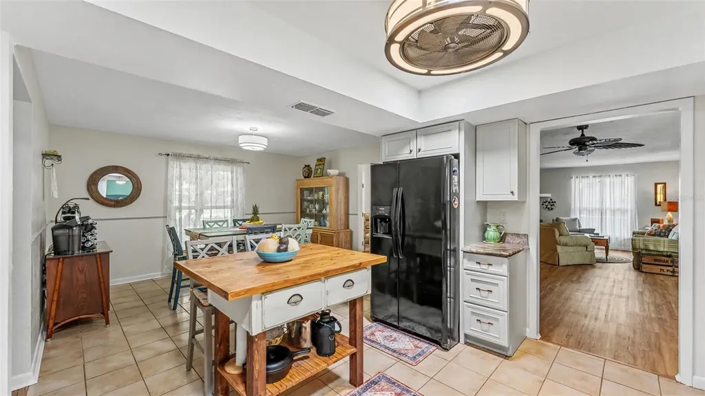 422 Willow Run Lakeland FL 33813