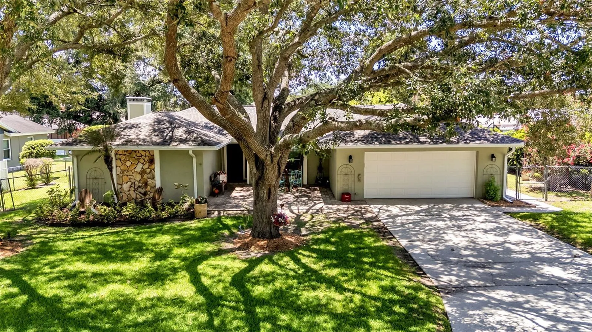 422 Willow Run Lakeland FL 33813