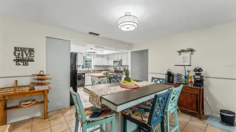 422 Willow Run Lakeland FL 33813