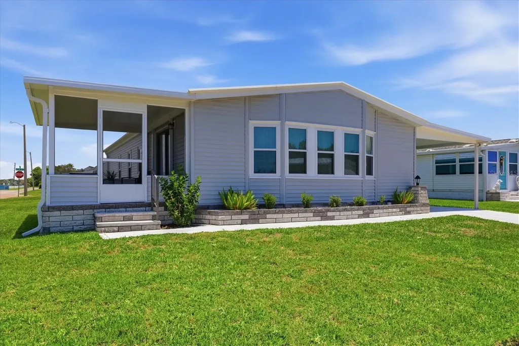 1536 45th Avenue E Ellenton FL 34222