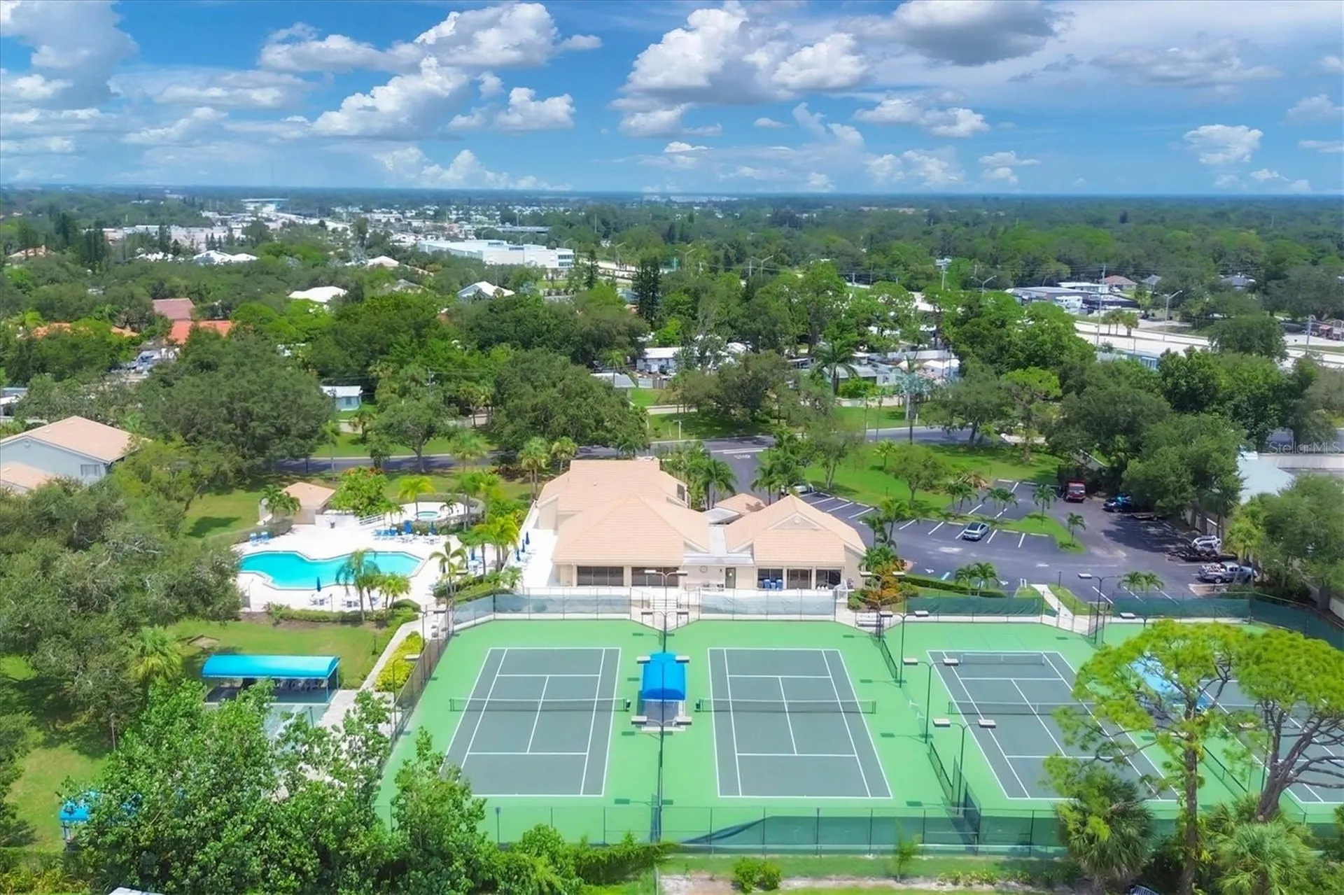 211 Carriage House Lane Nokomis FL 34275