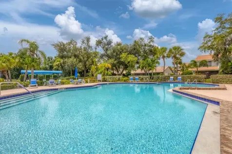 211 Carriage House Lane Nokomis FL 34275