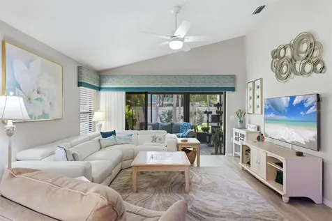211 Carriage House Lane Nokomis FL 34275