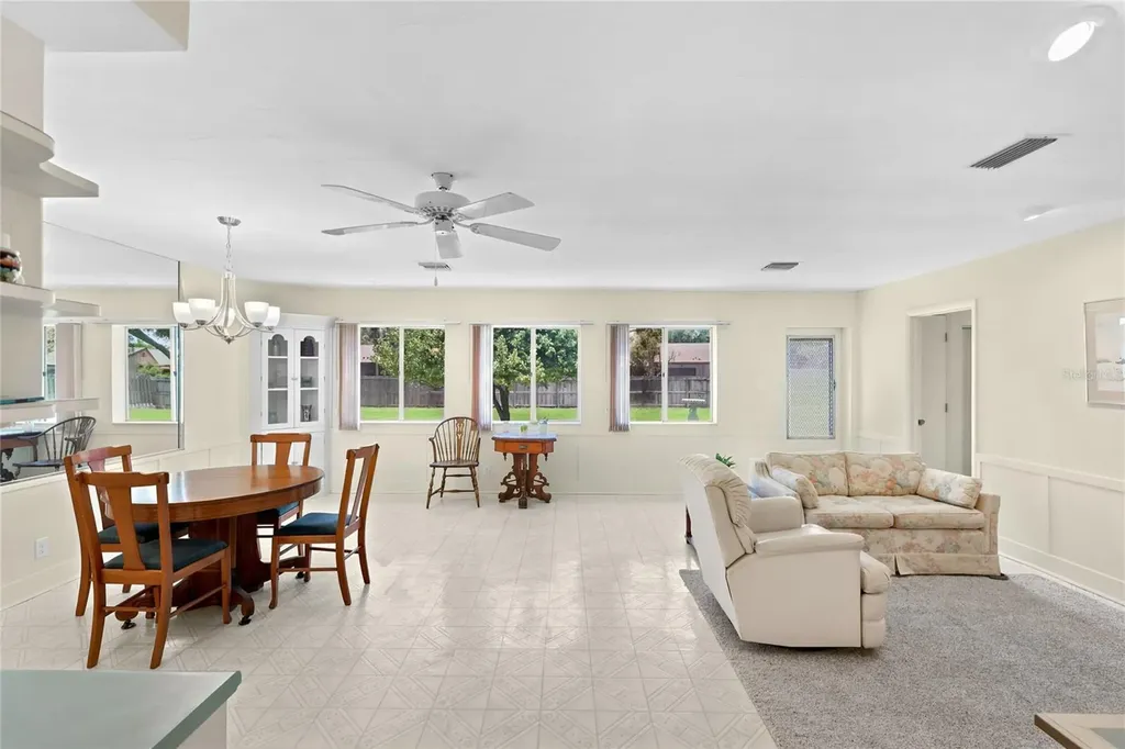 5701 Blount Avenue Sarasota FL 34231