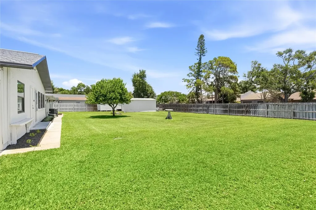 5701 Blount Avenue Sarasota FL 34231