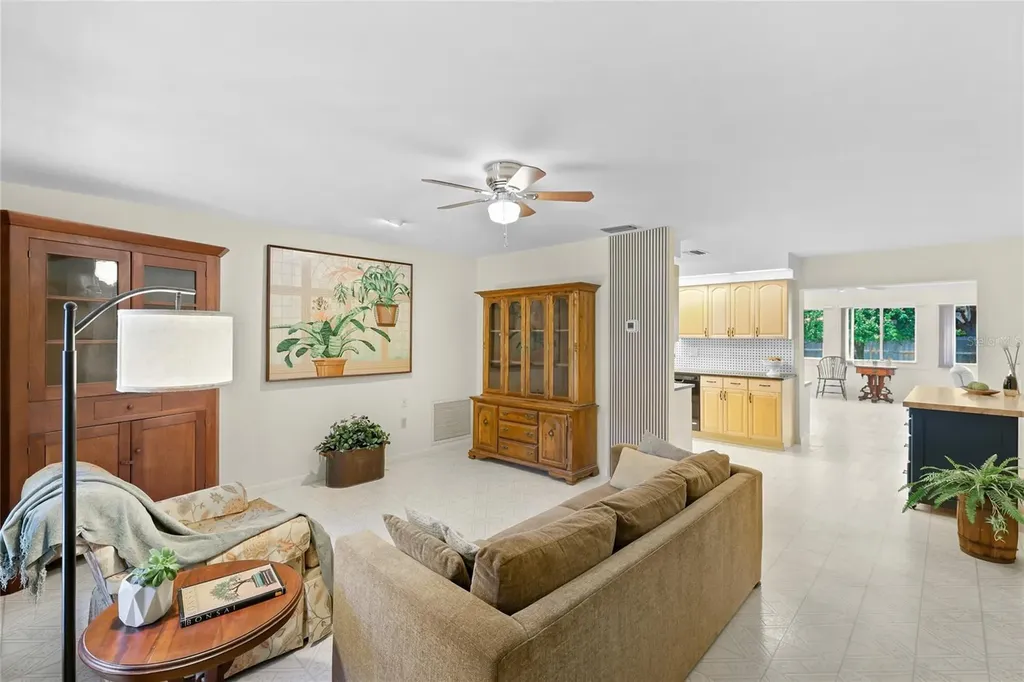 5701 Blount Avenue Sarasota FL 34231