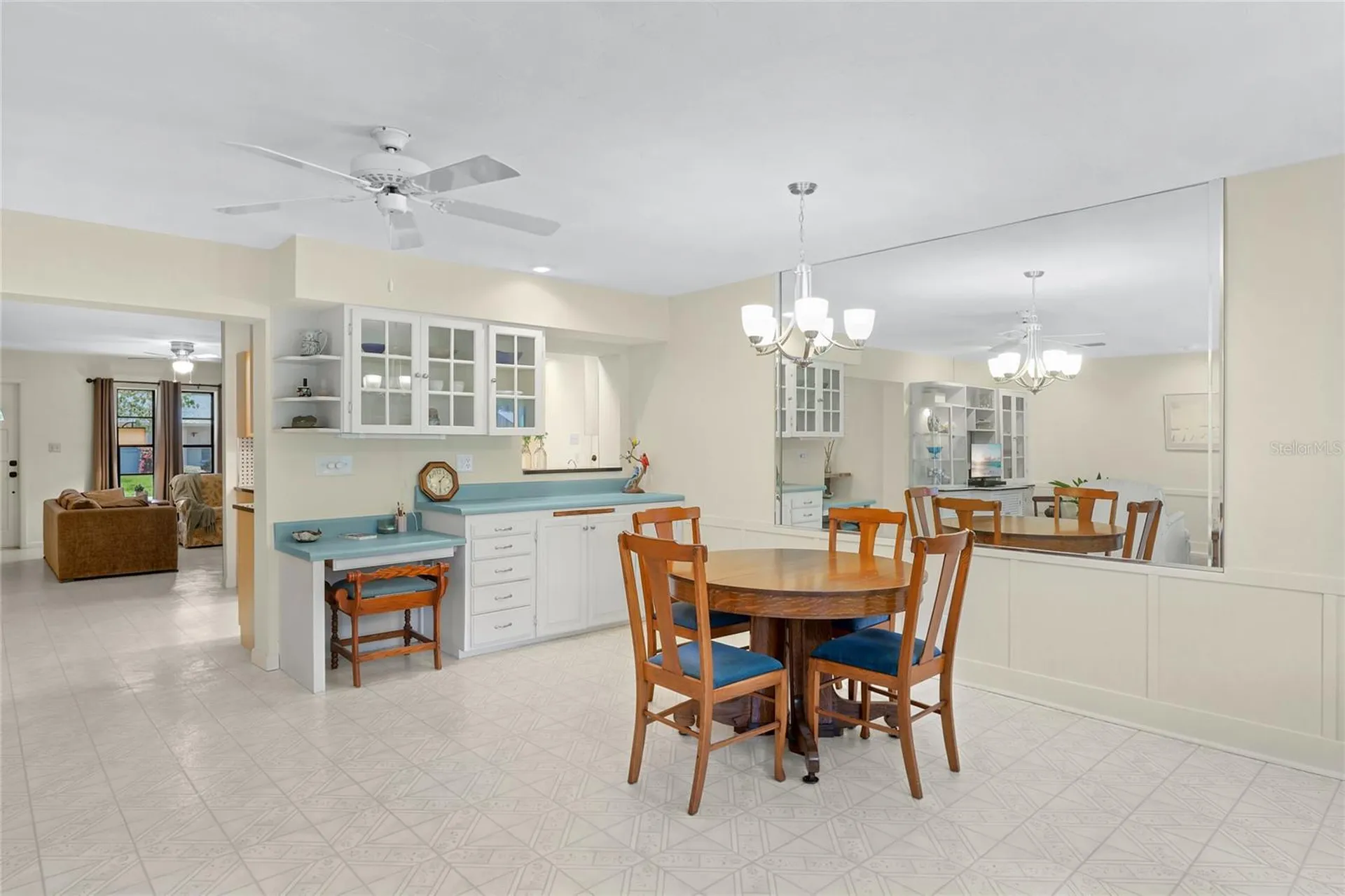 5701 Blount Avenue Sarasota FL 34231