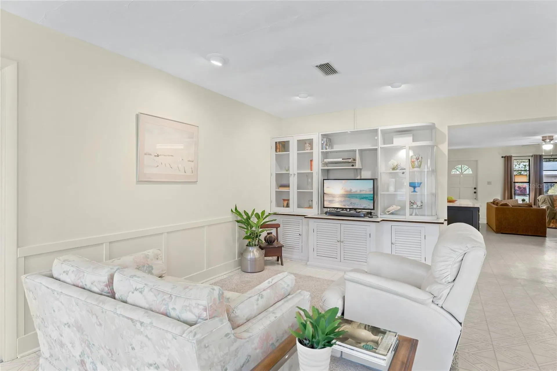 5701 Blount Avenue Sarasota FL 34231