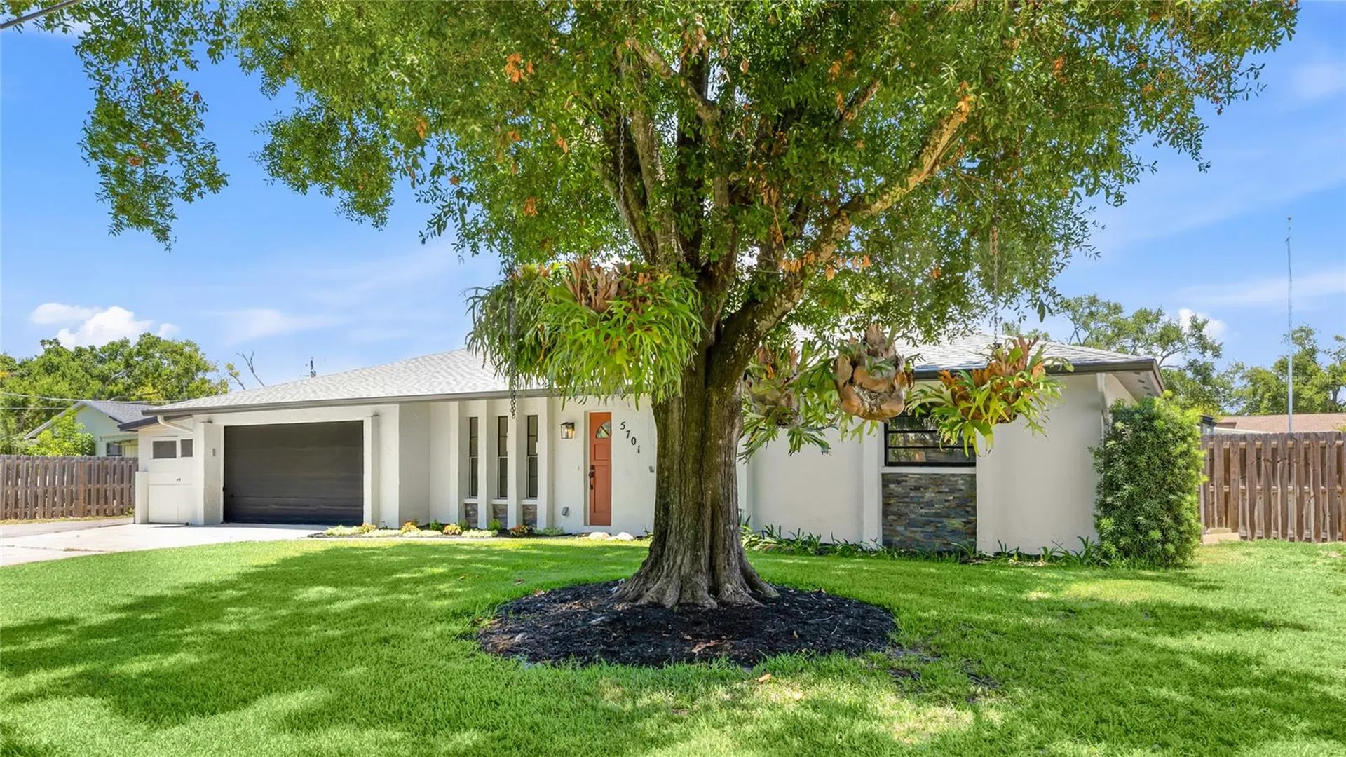 5701 Blount Avenue Sarasota FL 34231
