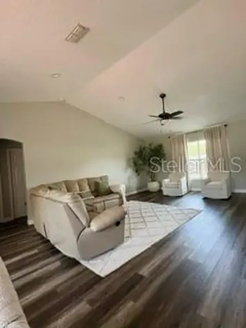 825 Breezy Lake Way Minneola FL 34715